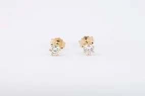 14k Yellow Gold 0.34tcw Diamond Stud Earrings (0.58g.)