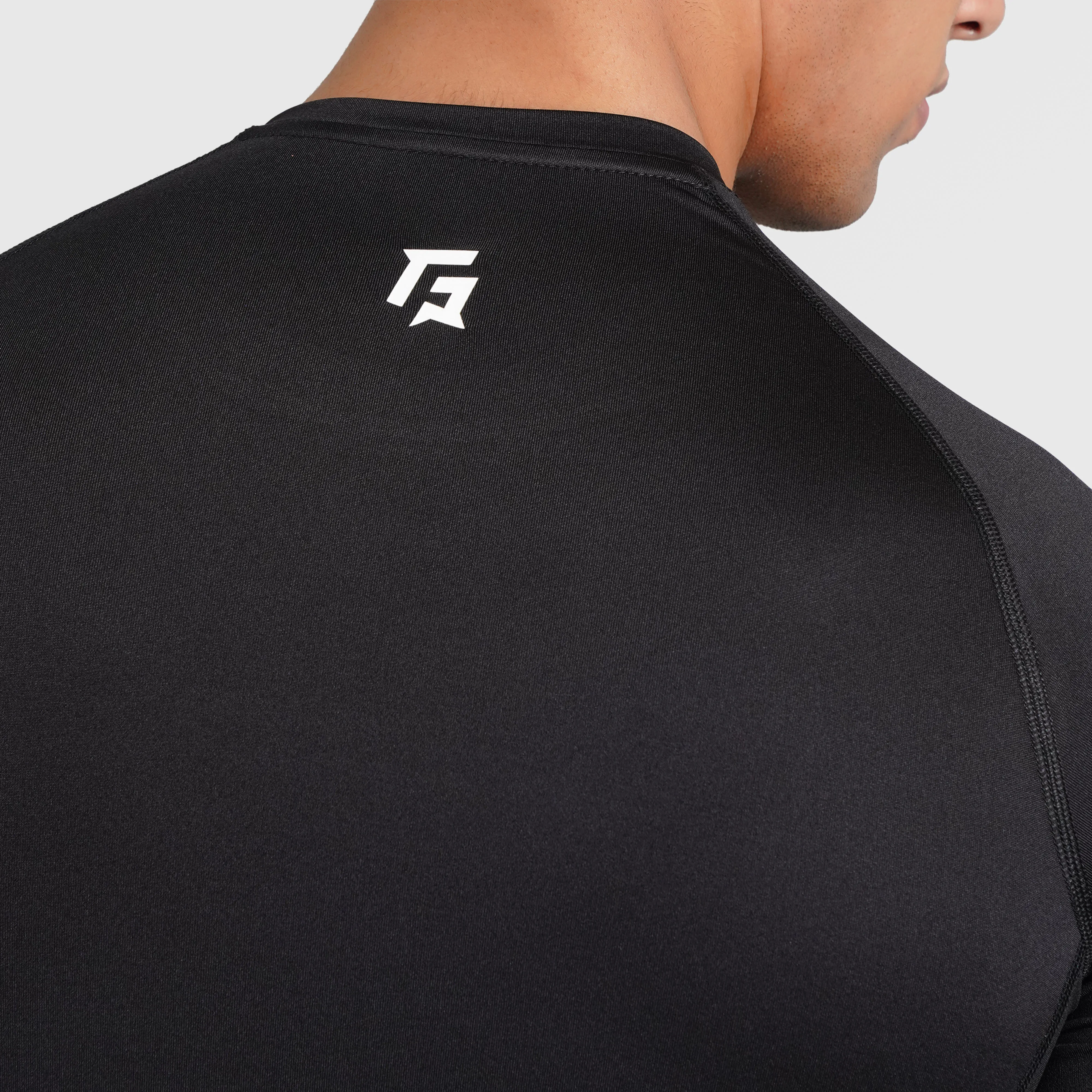 Armour Compression Shirt (Black)