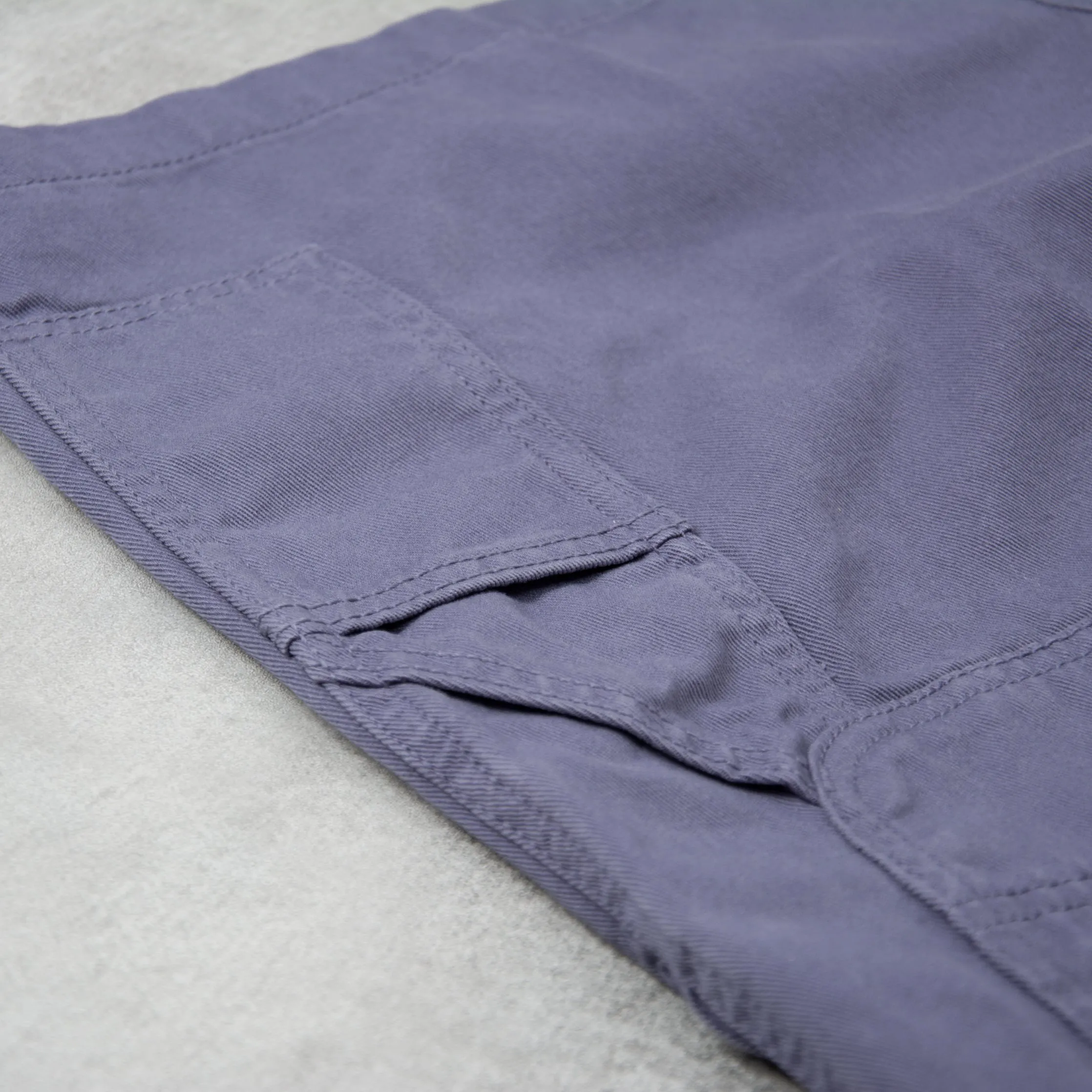 Carhartt WIP Flint Short - Bluefin