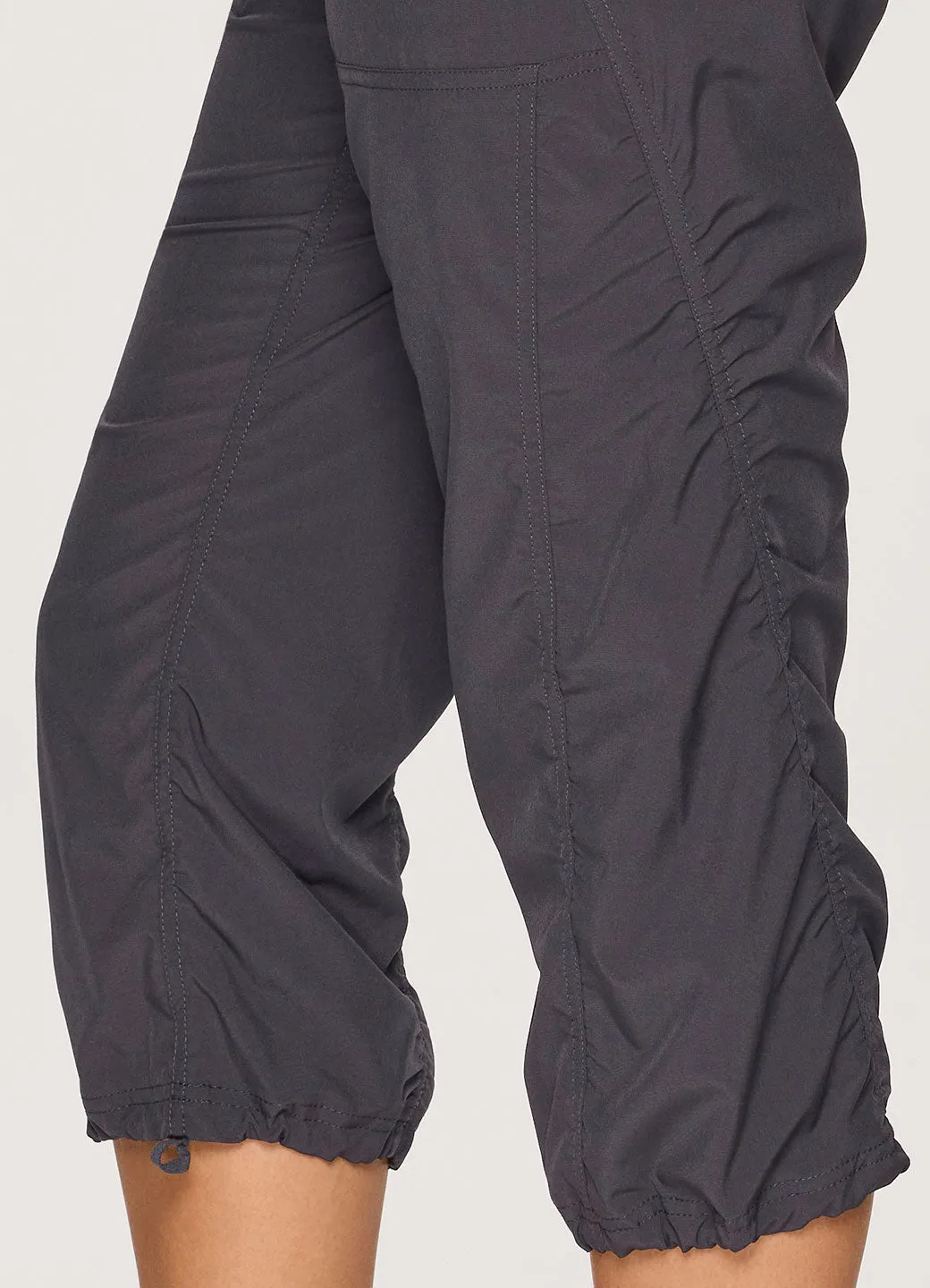 Lumen Lightweight Capri Pant