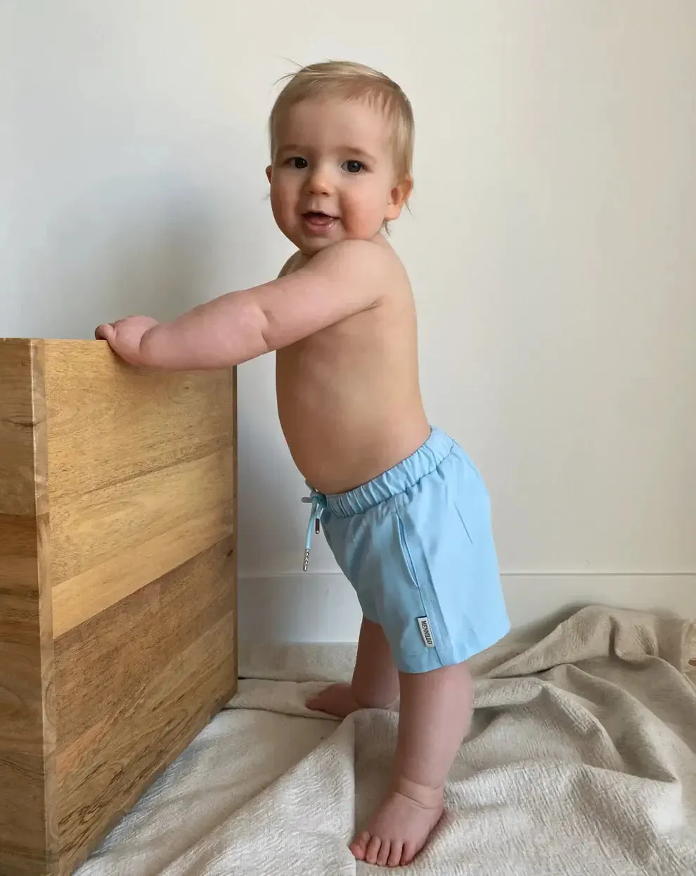 Noah boys swimtrunks - baby blue