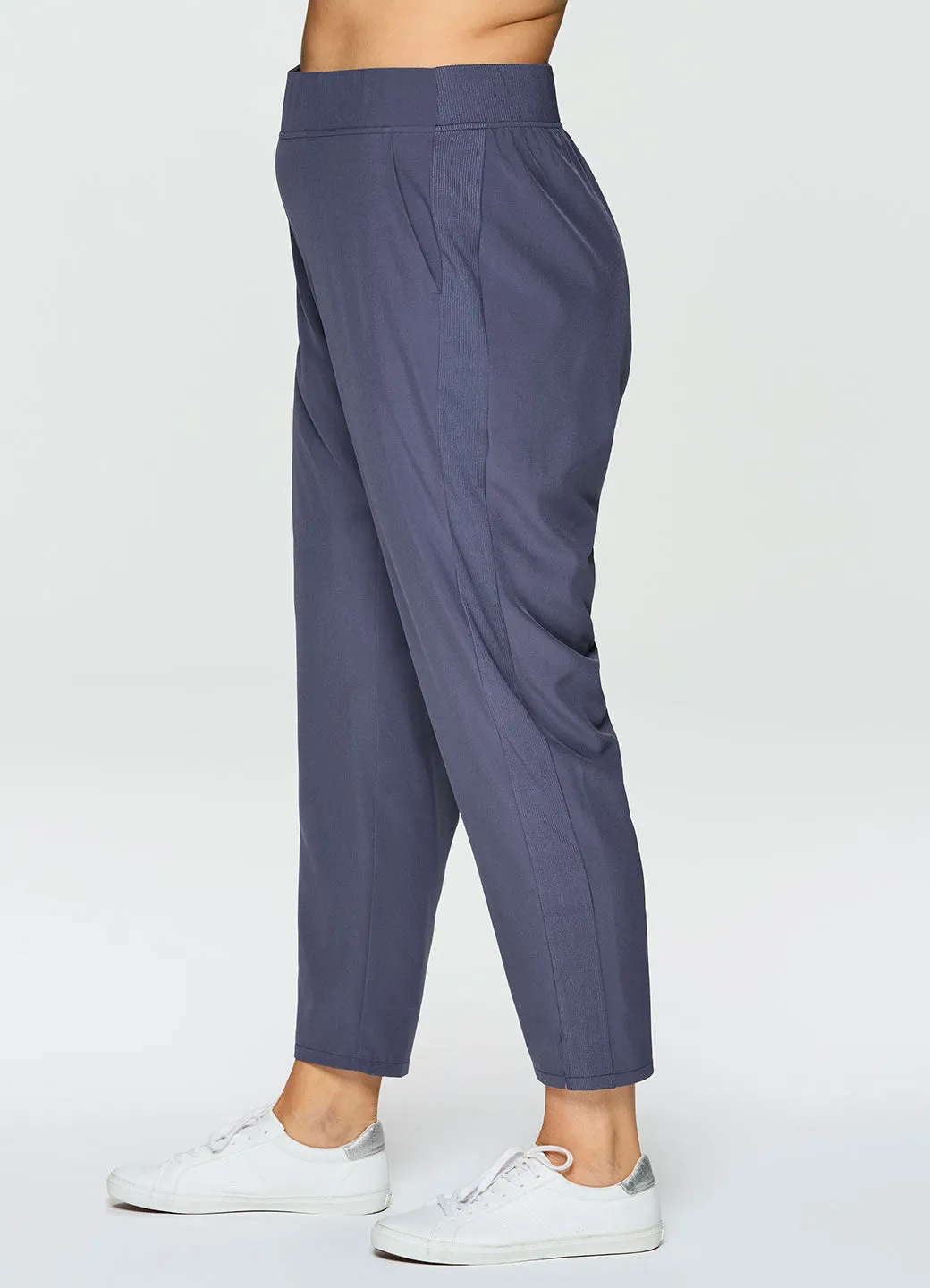 Plus Everyday Ribbed Ankle Pant