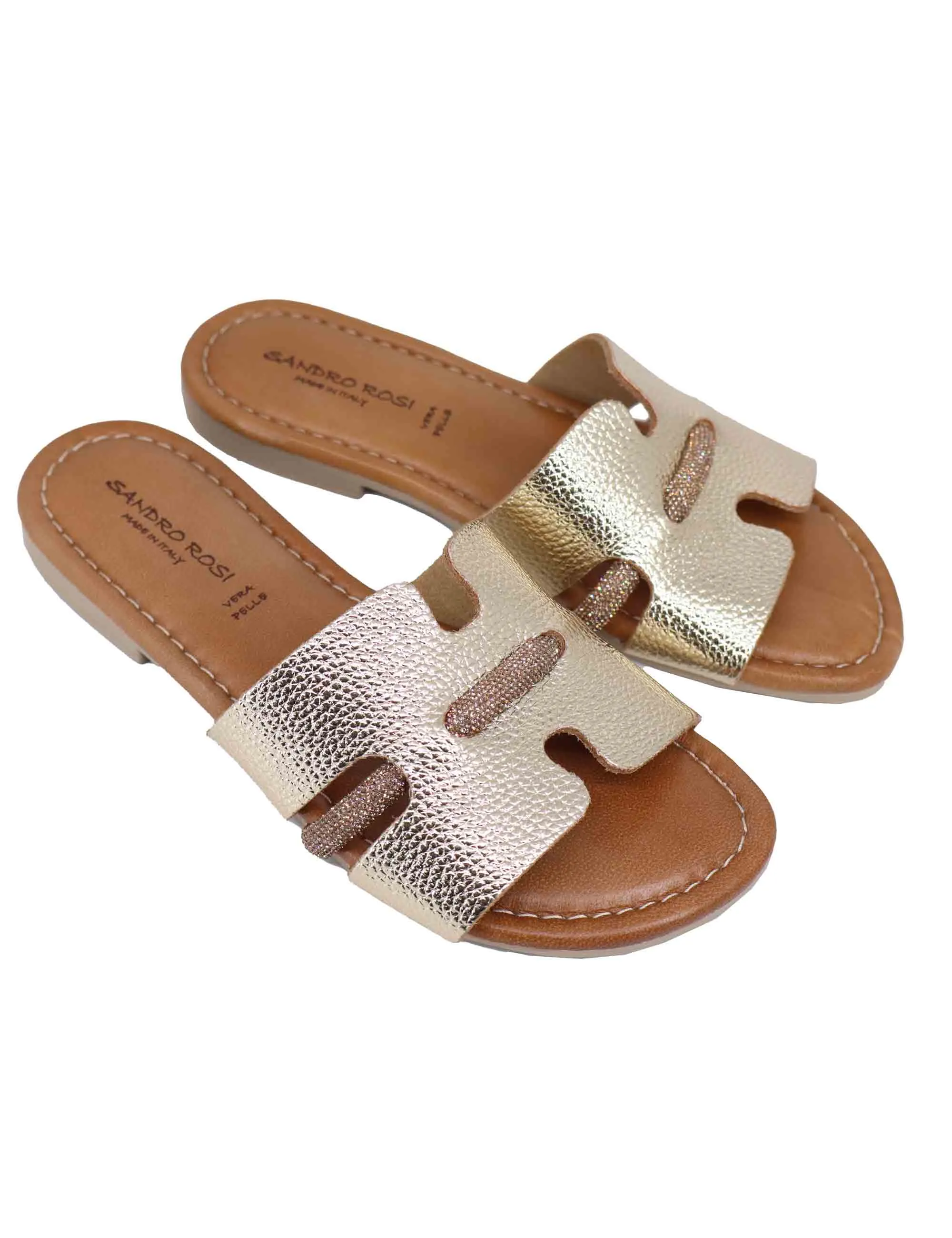 Sandali flat donna in pelle laminata platino con stass