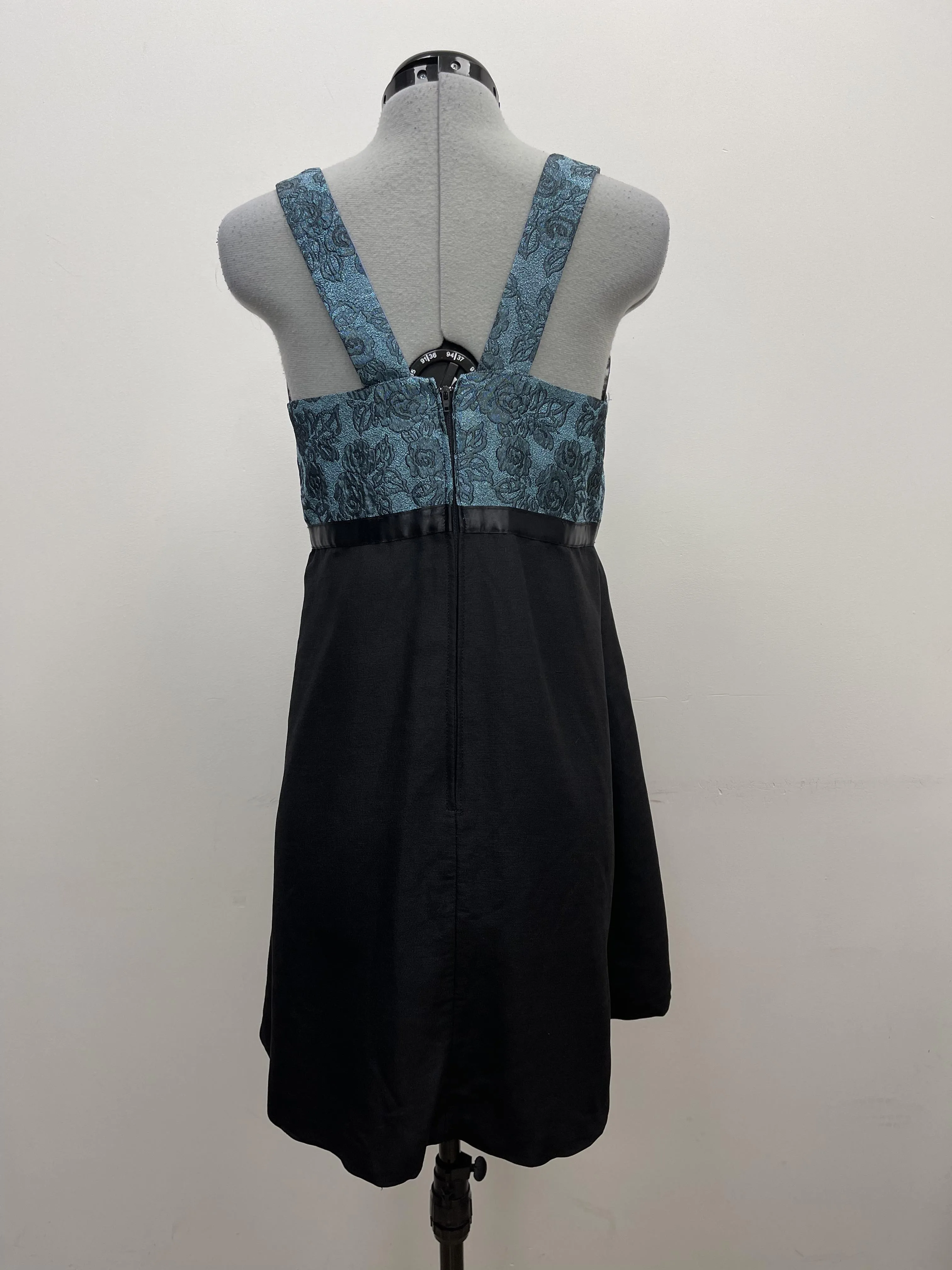 Women's Dress, Small